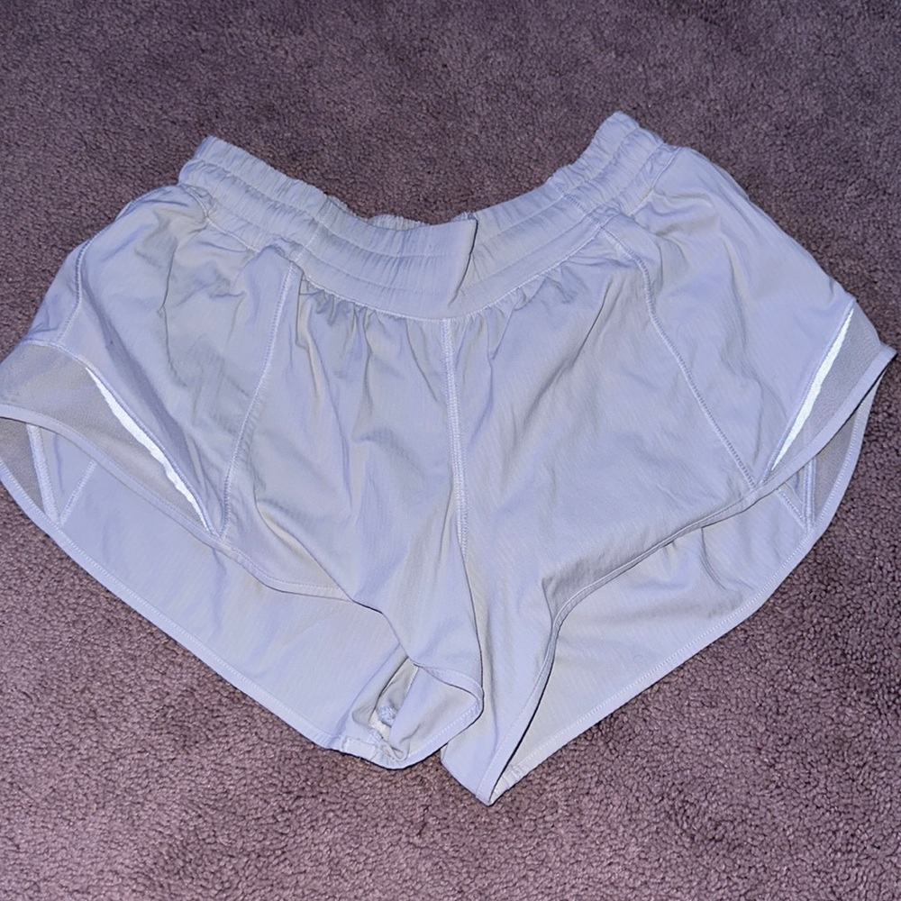 Lululemon Hotty hot shorts